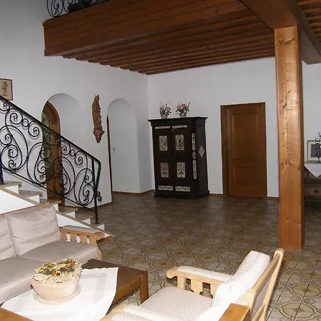 Goldene Traube Gasthof 3*